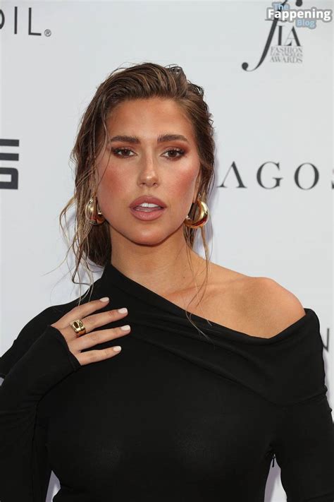 Kara Del Toro Nude Photos & Naked Sex Videos